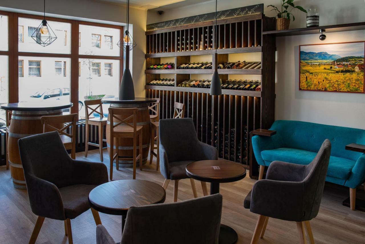 Penzion&Vinný bar Régio Kyjov  Exterior foto